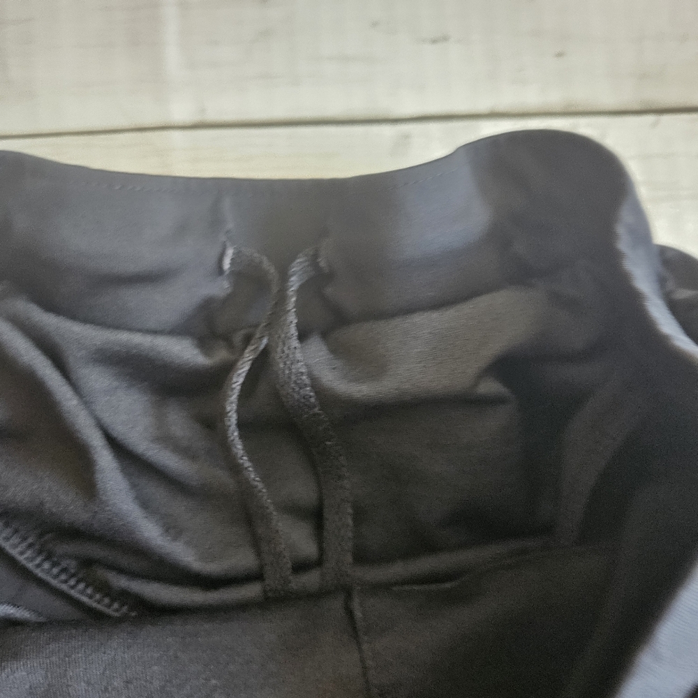 Under Armour Loose Running Black‎ Shorts Size Small - Picture 4 of 5